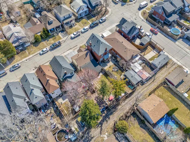 Additional image 30 of 159 Grosvenor Ave