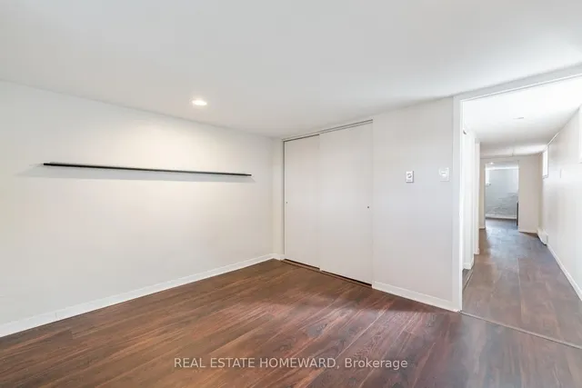 Additional image 16 of 1298 Kingston Rd