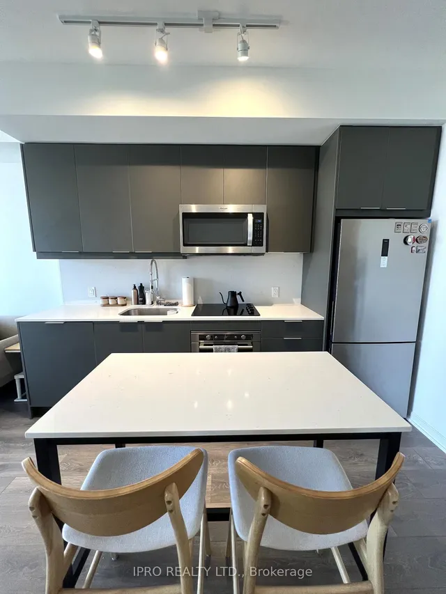 Additional image 8 of 32 Forest Manor Rd Unit 706