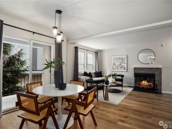 9750 Greenwood Avenue N UNIT 202, Seattle, WA 98103