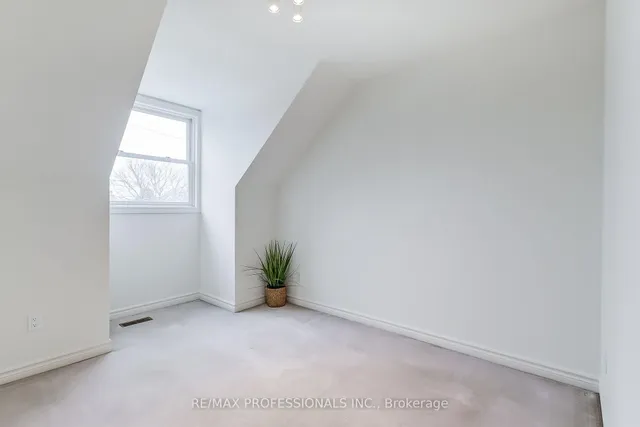 Additional image 23 of 7 Jeff Dr