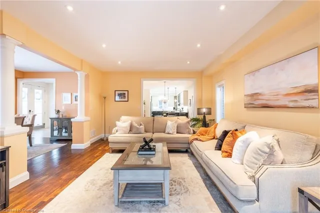 Additional image 9 of 412 Annalee Dr