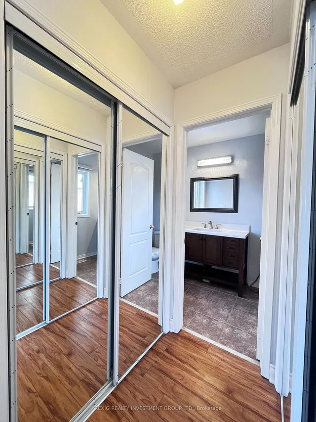 Additional image 27 of 2395 Curtis Rd