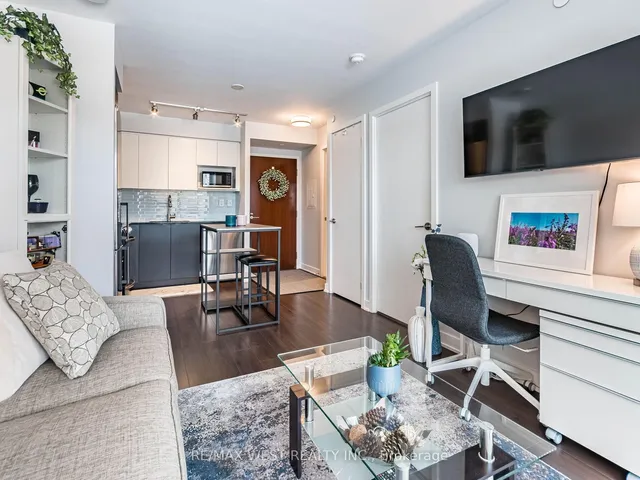 Additional image 20 of 160 Flemington Rd Unit 418