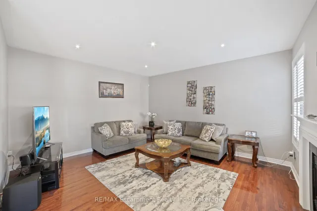 Additional image 26 of 18 Cooperage St