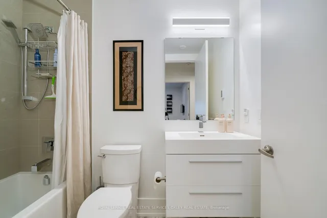 Additional image 20 of 165 Pears Ave Unit TH10