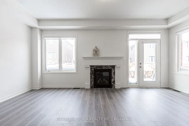 Additional image 19 of 35 Mountain Heights Pl