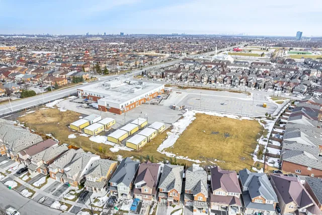 Additional image 42 of 14 Allium Rd