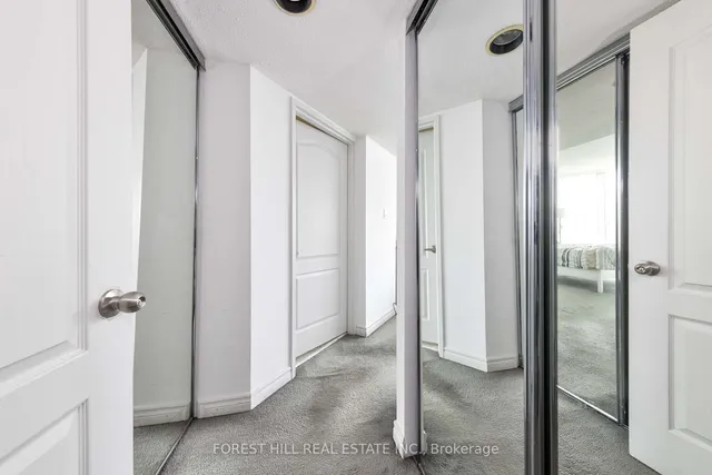 Additional image 17 of 38 Elm St Unit 2811