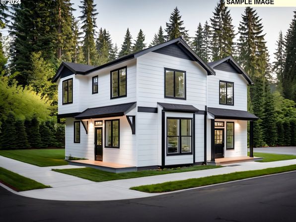 780 NE Skidmore St, Portland, OR