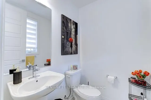 Additional image 11 of 1742 Thames Circ