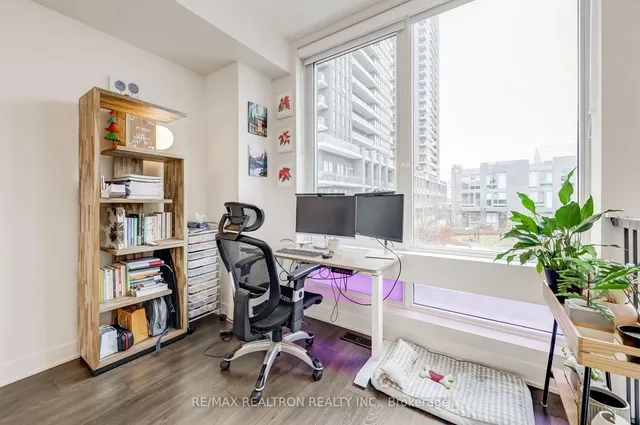 Additional image 28 of 25 Sonic Way