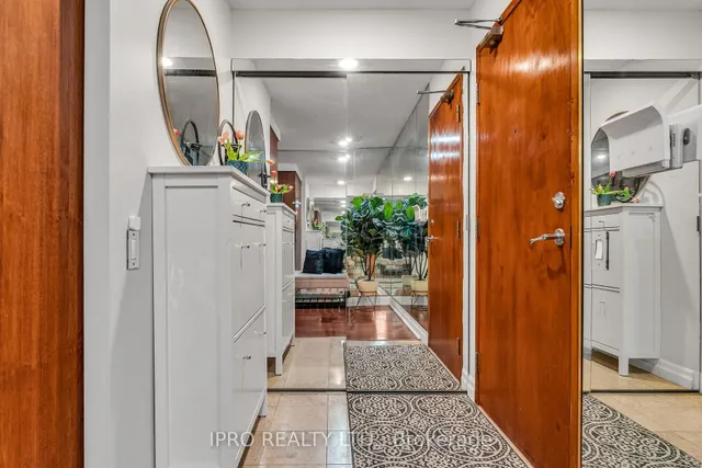 Additional image 28 of 500 Queens Quay Unit 210E