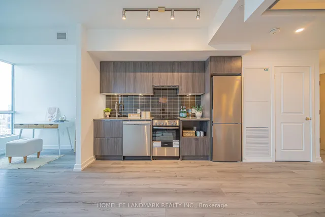 Additional image 8 of 395 Bloor St Unit 5001