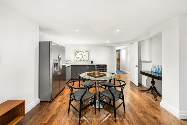 Additional image 29 of 301 Bessborough Dr