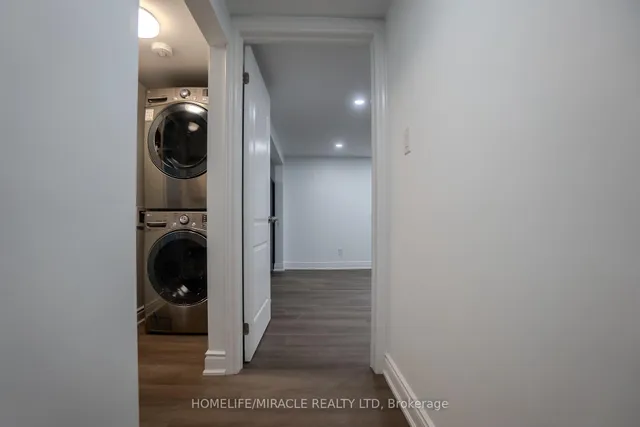 Additional image 34 of 41 Grande Ave