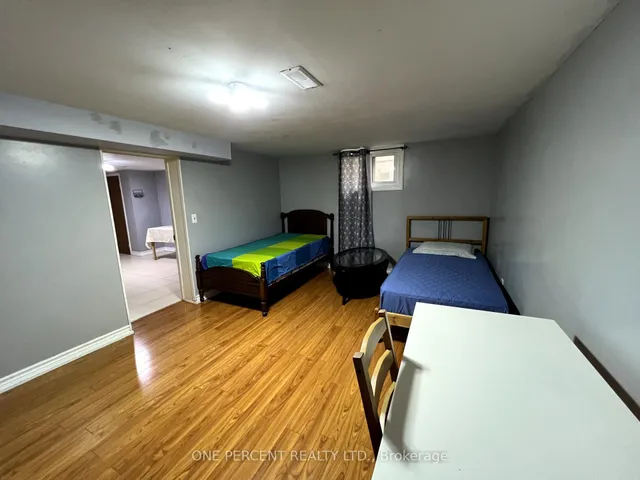 Additional image 23 of 17 Savarin St