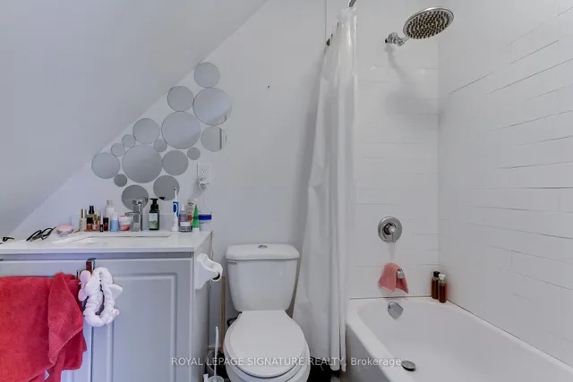 Additional image 24 of 1267 King St