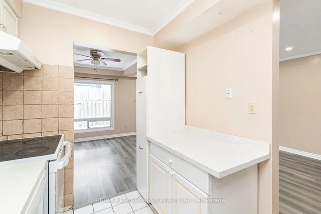 Additional image 21 of 14 Derby St Unit 35