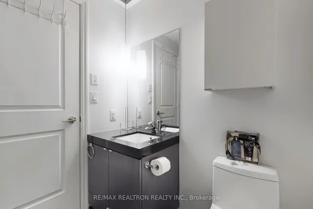 Additional image 12 of 8 The Esplanade St Unit 1111