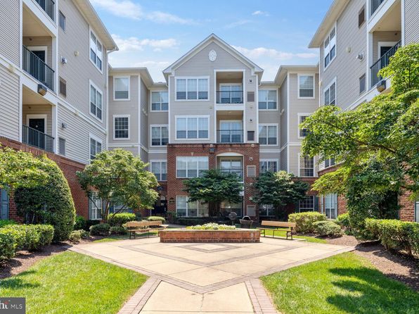 4862 Eisenhower Ave UNIT 370, Alexandria, VA 22304