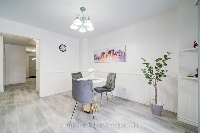 Additional image 21 of 134 Dumfries Ave