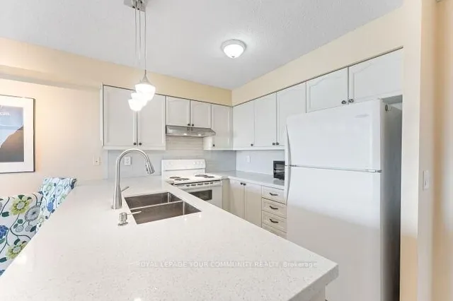 Additional image 19 of 890 Sheppard Ave Unit 517