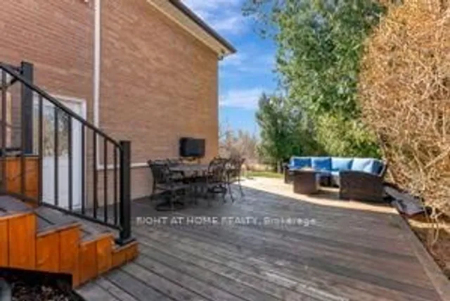 Additional image 27 of 3592 Stonecreek Cres