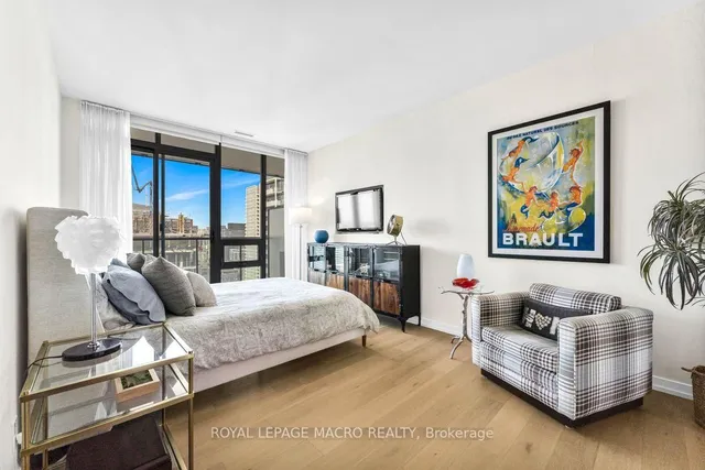 Additional image 21 of 33 Lombard St Unit 4302