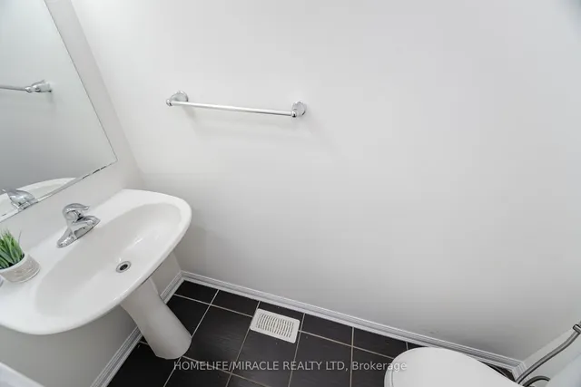 Additional image 16 of 14 Robert Parkinson Dr