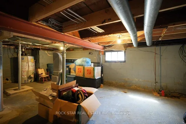 Additional image 34 of 405 Upper Wentworth St