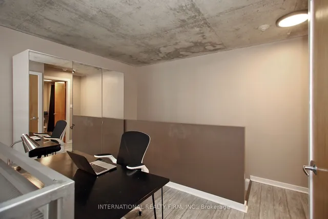 Additional image 19 of 800 King St Unit 408