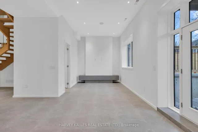 Additional image 45 of 187 Roe Ave