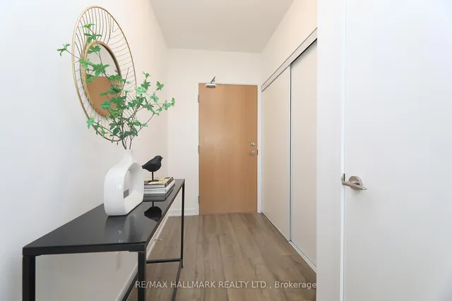 Additional image 6 of 1787 St. Clair Ave Unit 1111