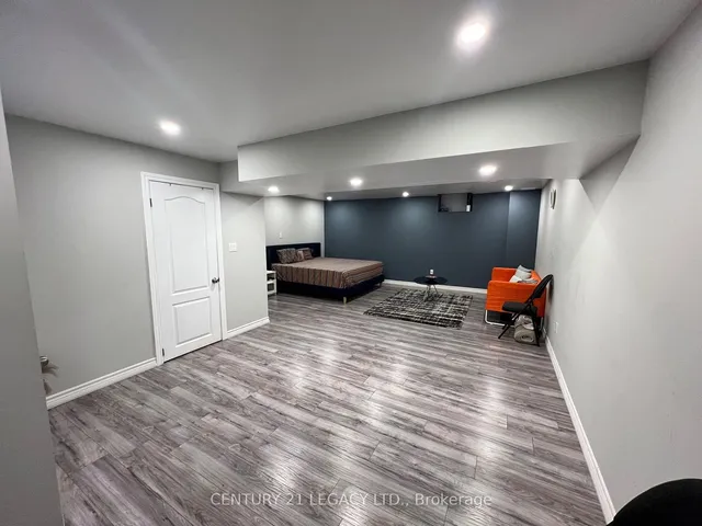 Additional image 25 of 51 Fairgrounds Dr