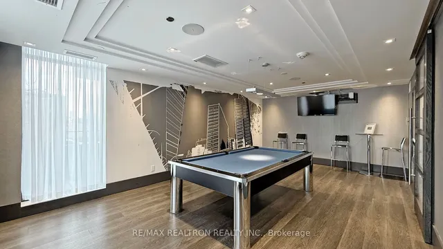 Additional image 31 of 297 College St Unit 815