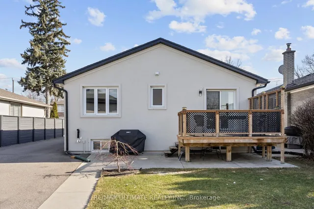 Additional image 39 of 8 Wall Ave