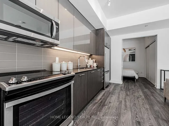 Additional image 6 of 403 Church St Unit 201