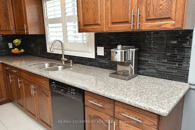 Additional image 14 of 36 Tommar Pl