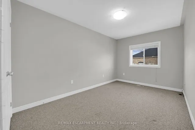 Additional image 30 of 12 Marina Point Cres