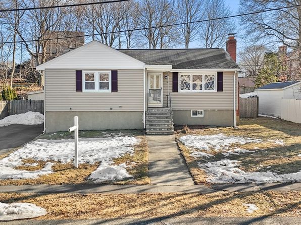Primary image of 10 Yale Ave, Saugus, MA 01906
