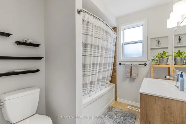 Additional image 18 of 1532 Sixth Line Unit 9