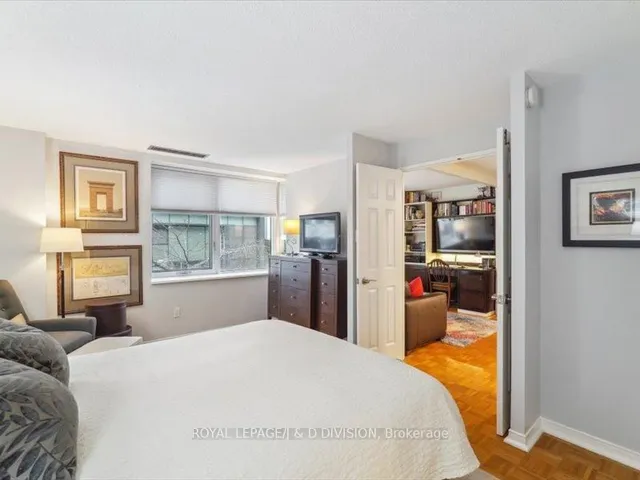 Additional image 16 of 55 Lombard St Unit 204
