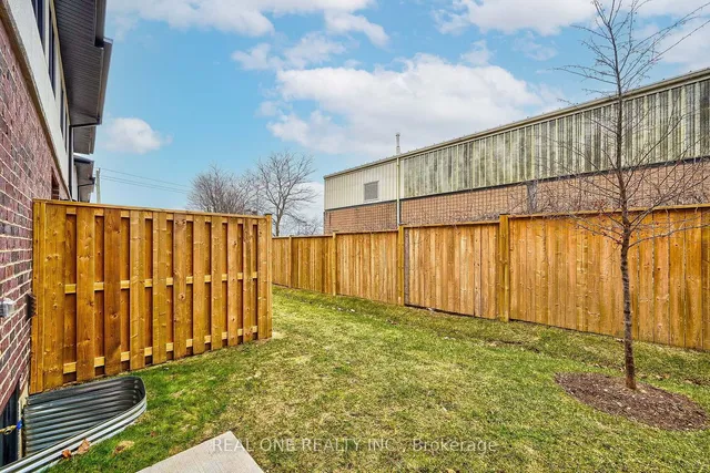 Additional image 30 of 527 Shaver Rd Unit 10