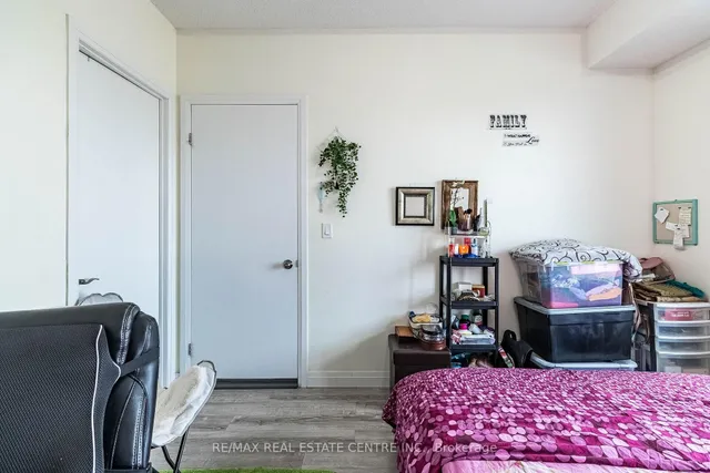Additional image 18 of 22 East Haven Dr Unit 306