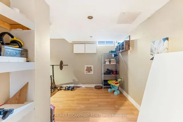 Additional image 20 of 24 Eaton Pl