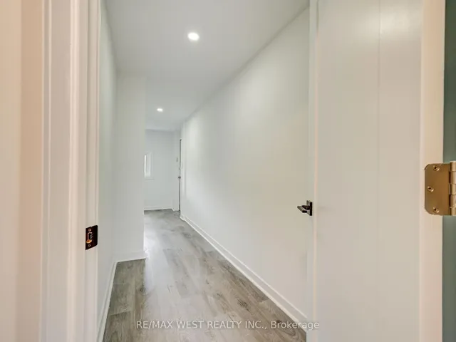 Additional image 36 of 22 Tandridge Cres Unit 808