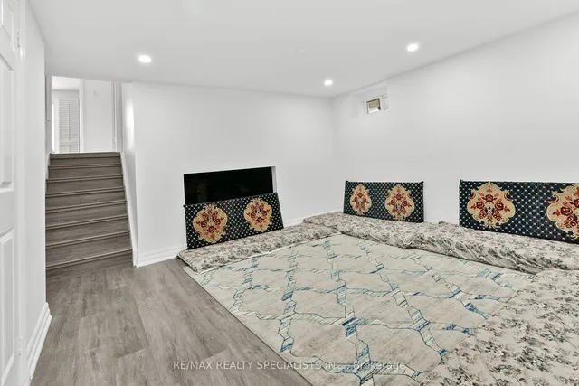 Additional image 29 of 21 Parkend Ave