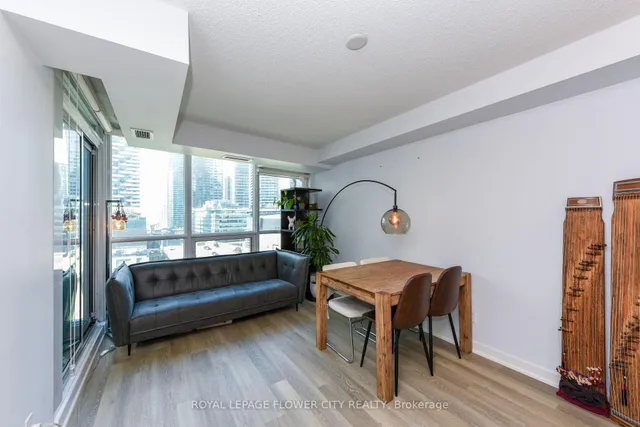 Additional image 9 of 18 Harbour St Unit 1001