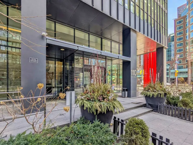 Additional image 3 of 110 Charles St Unit 2006